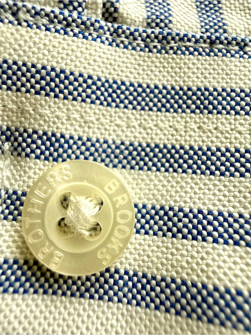 Brooks Brothers XS Blue White Stripe Supima Cotton Non-Iron Button Down Shirt